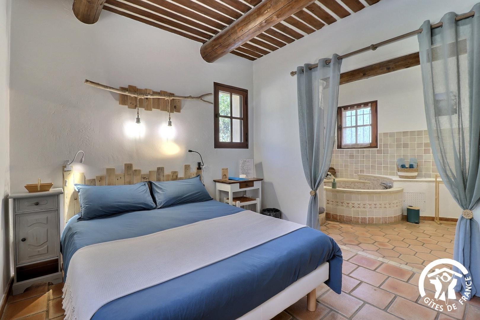 Les Chambres du Luberon, un vaste espace entre charme et commodité pour la Chambre Durance photo 25