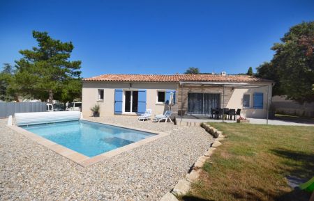 G&icirc;te n&deg;84G4244 Beaumes-de-Venise - Vaucluse - photo