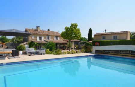 G&icirc;te n&deg;84G4193 Orange - Vaucluse - photo