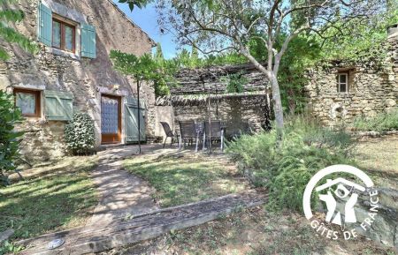 G&icirc;te n&deg;84G728 Opp&egrave;de - Vaucluse - photo