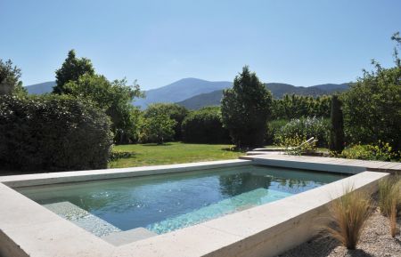 G&icirc;te n&deg;84G2913 Malauc&egrave;ne - Vaucluse - photo