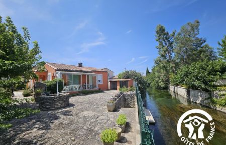 G&icirc;te n&deg;84G4281 L'Isle-sur-la-Sorgue - Vaucluse - photo