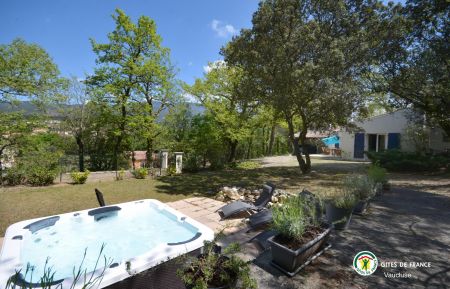 G&icirc;te n&deg;84G4217 B&eacute;doin - Vaucluse - photo
