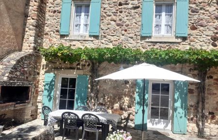 G&icirc;te n&deg;84G2374 Roussillon - Vaucluse - Ext&eacute;rieur