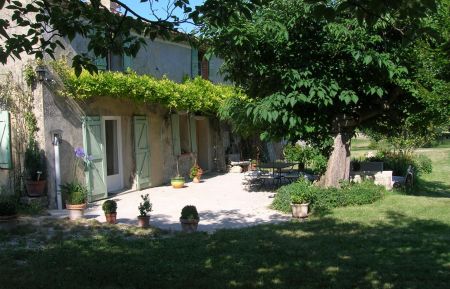 G&icirc;te n&deg;84G3418 Malauc&egrave;ne - Vaucluse - photo