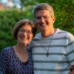 Originaires de Normandie pour B&eacute;atrice et de Franche-Comt&eacute; pour Philippe, nous habitons &agrave; l'Isle sur la Sorgue depuis 25 ans. Une ville magnifique !